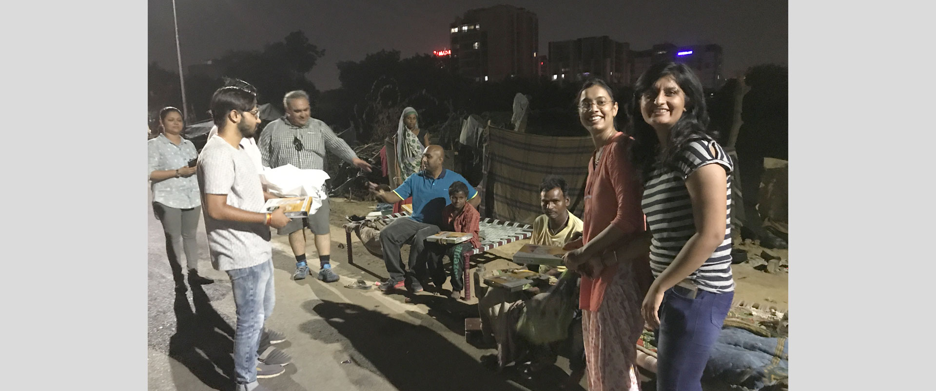 Distributing food packets by SuperApps